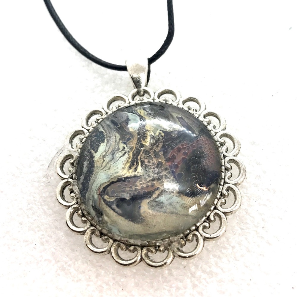 Necklace Handmade dome Pendant flower NSN